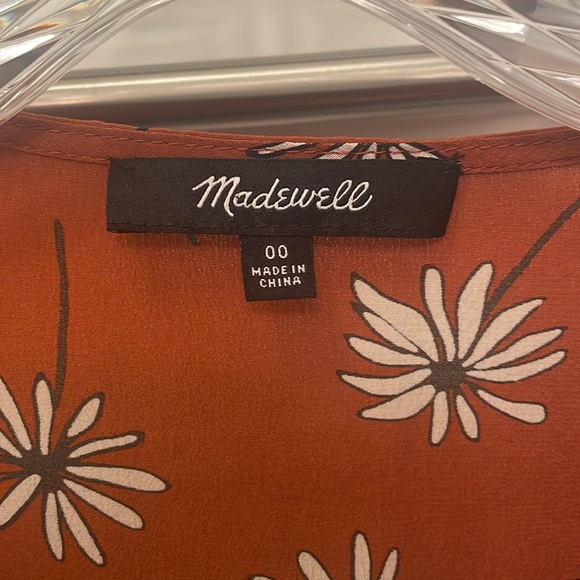 Silk Madewell daisy print top size 00 - Picture 6 of 6